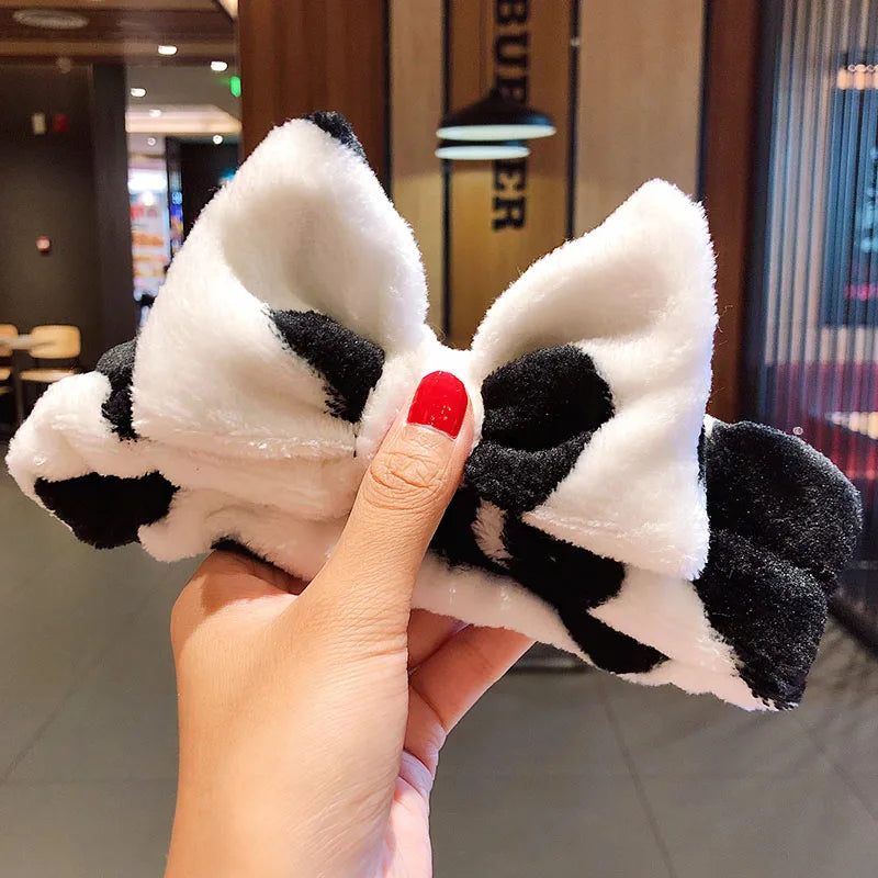 🎀 Soft Coral Fleece Bow Headband 🎀